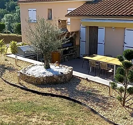 Bed and breakfast D'hote Chez Nathalie & Roland 3*